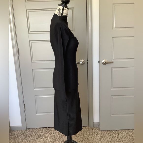 ⭐️ Sexy Black Dress ⭐️ - Picture 4 of 10